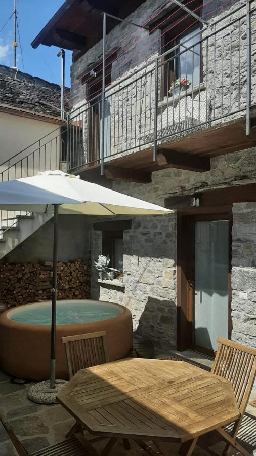 Locanda Del Sasso Rooms Кродо Екстер'єр фото